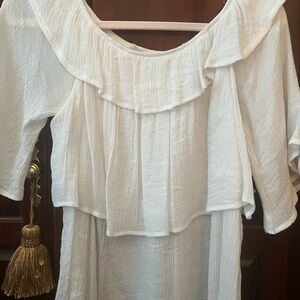 Boutique White Ruffled Blouse